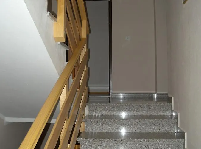 5 * Ližnjan