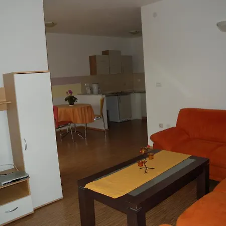 Apartment 5 Ližnjan